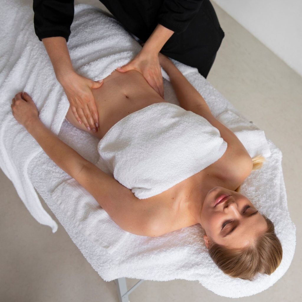 Supporting recovery and reducing swelling